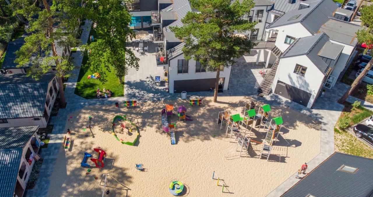 Family-Holiday Spa&Resort Дзивновек Экстерьер фото